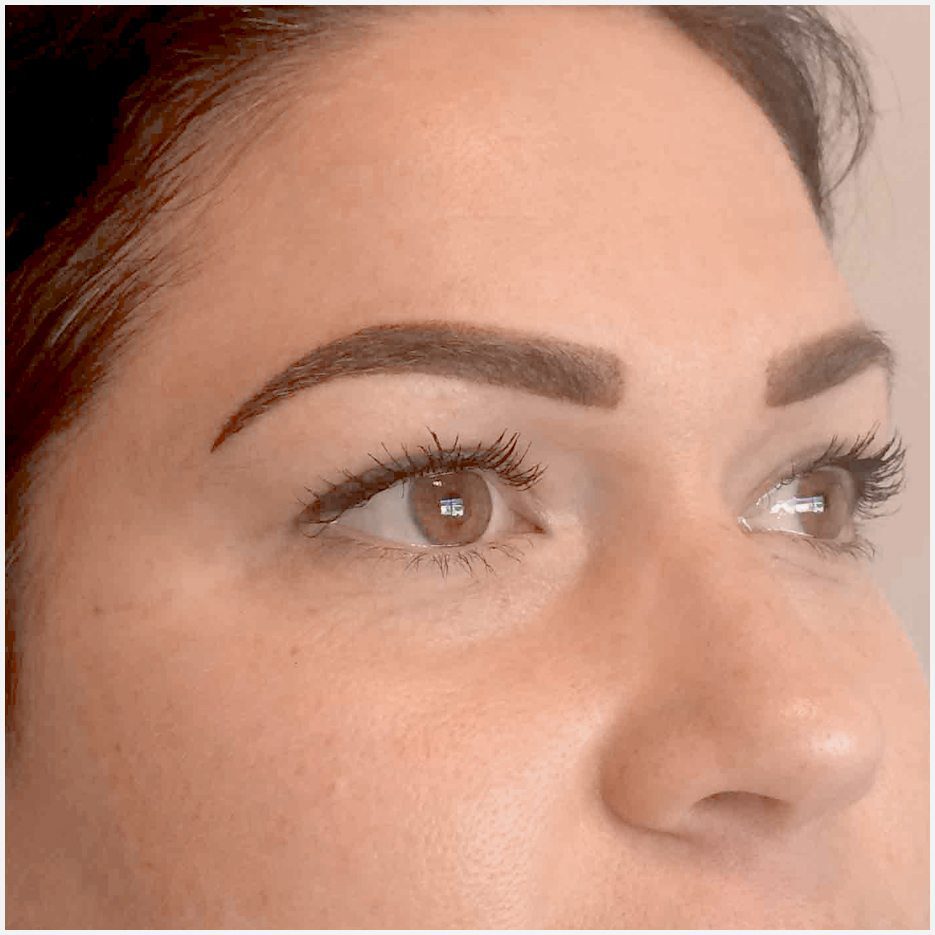 kate-ombre-cosmetic-eyebrow-tattoo